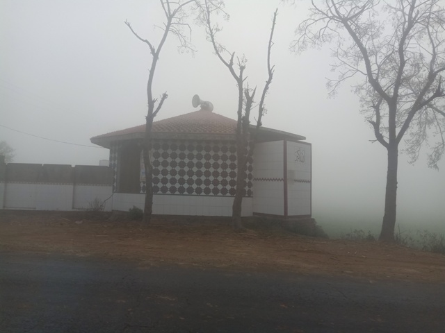 Foggy morning and roadside mosque 