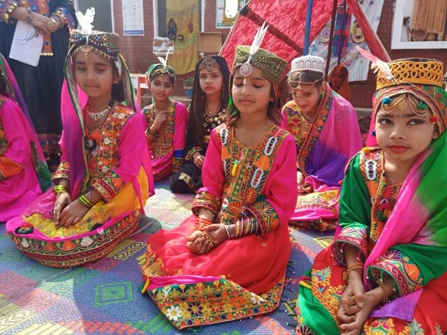 Girls with cultural dresses 