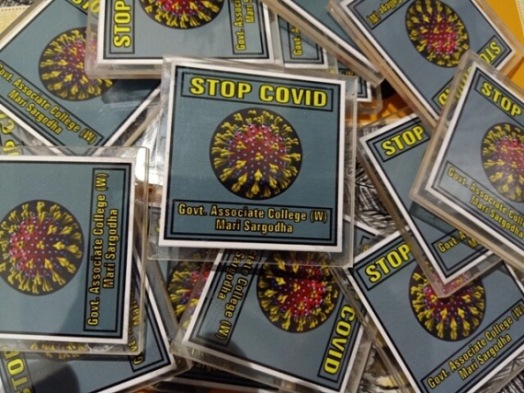 Stop covid-19 badges 