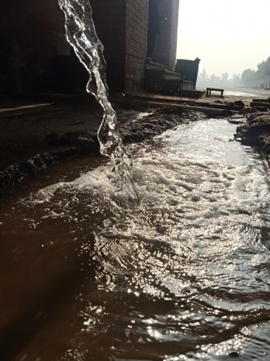 Water pump and water surface texture 